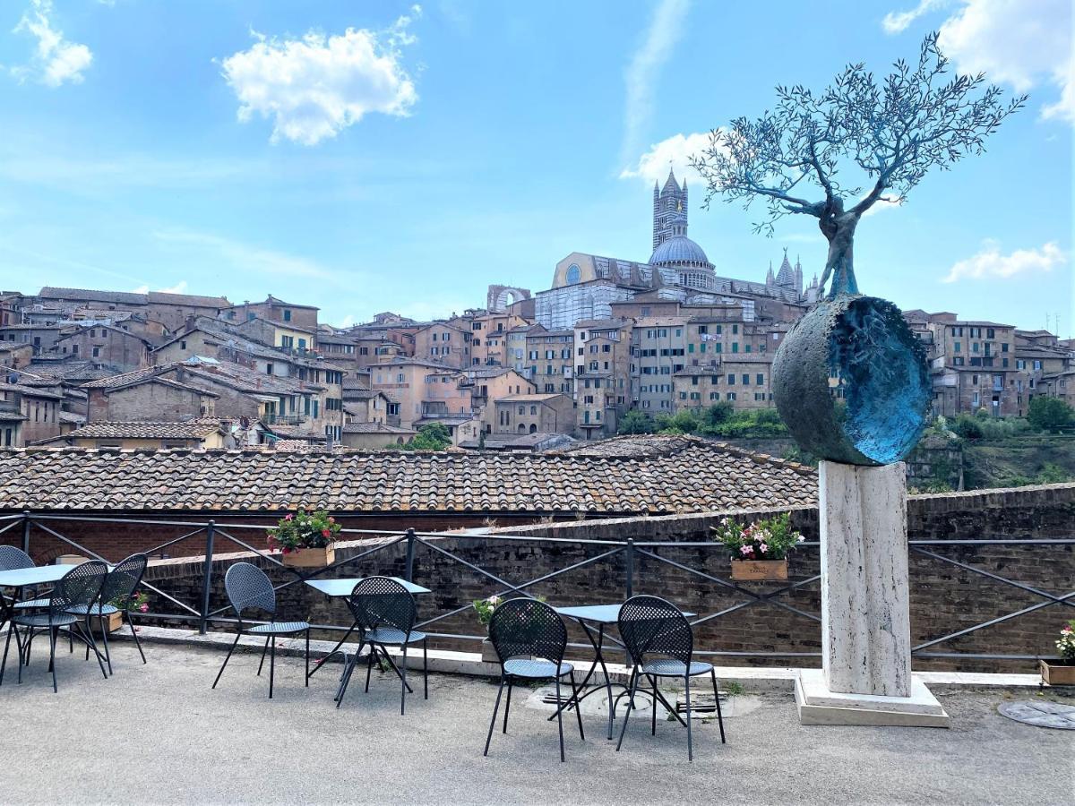 Camporegio 31- In Centro Con Vista Sul Duomo Siena Exterior photo